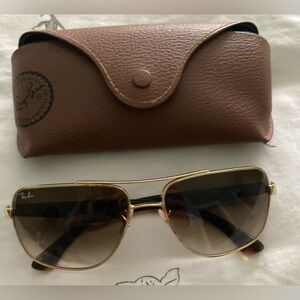 Ray Ban brown Aviator style Sunglasses style# RB 3483